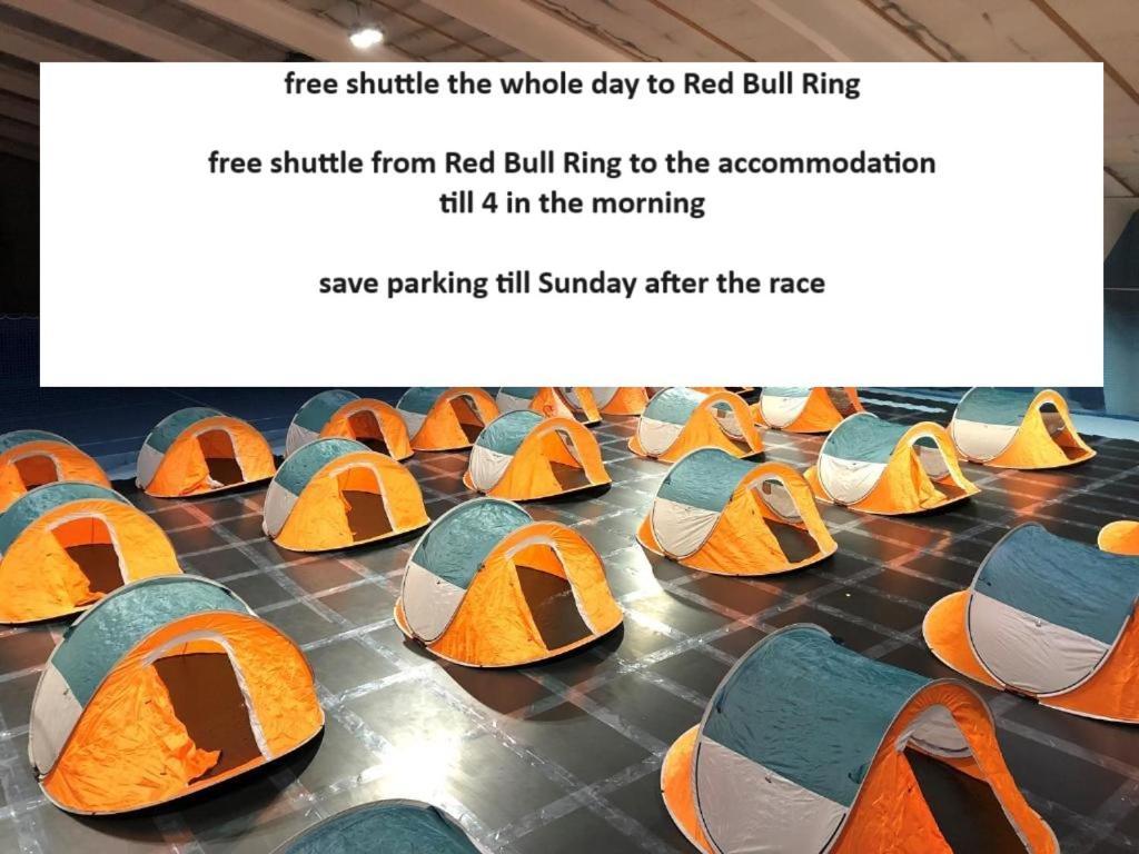 Indoor Camping Formel1 Motogp Spielberg Hotell Judenburg Exteriör bild